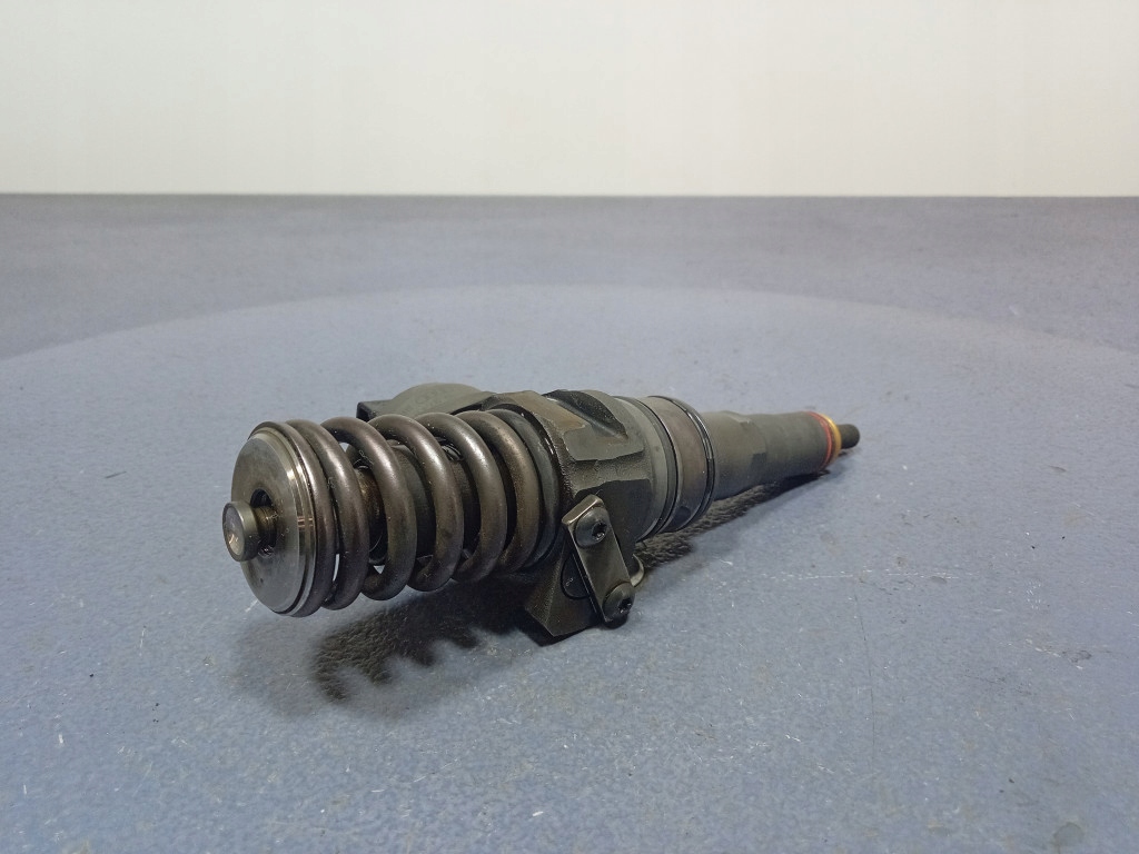 фото №15, Skoda roomster 1.4 tdi 69 km bnm насос-форсунка 038130073bp