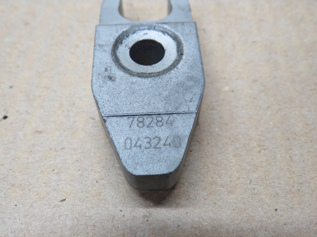 Opel insignia astra zafira 2.0 cdti кронштейн кронштейн форсунки b20dth с Разборки