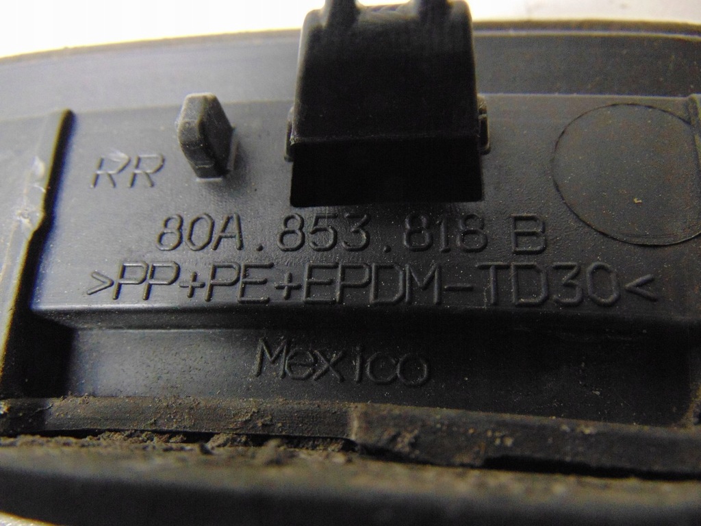 фото №14, Молдинг накладка крила правий задня audi q5 ii 80a853818b