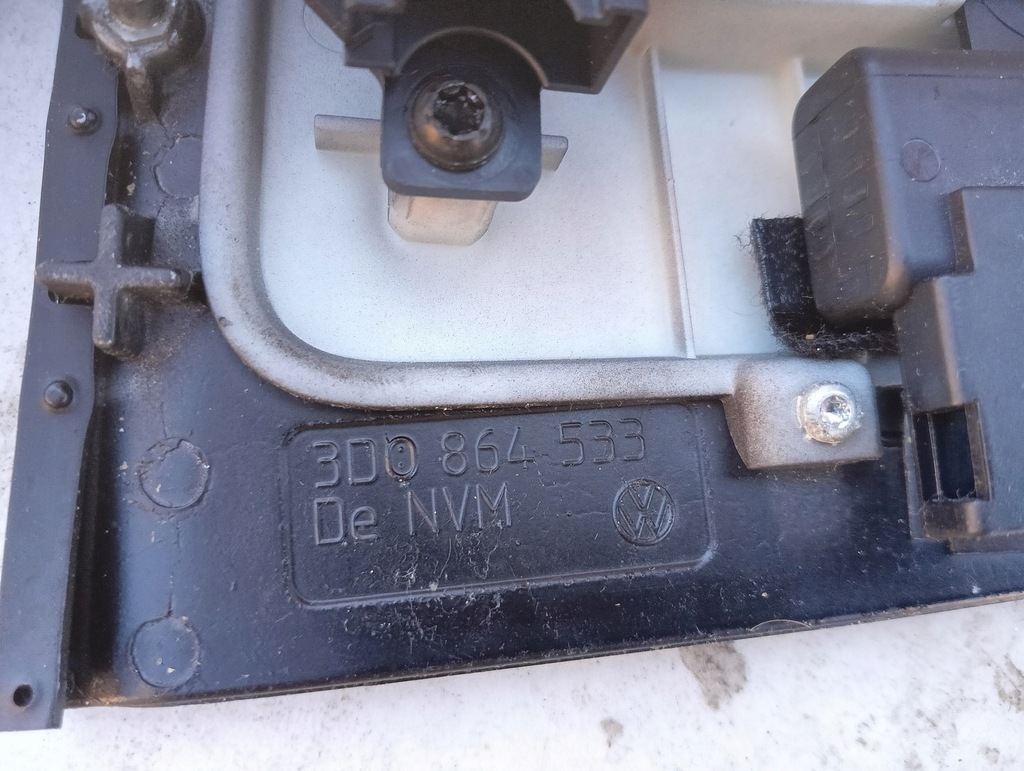 фото №8, Панель рамка выборщик передач vw phaeton 3d0864533