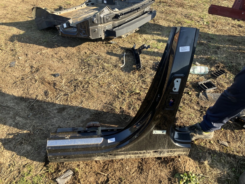 фото №1, Порог левый блок двигателя средний a klasa mercedes w177 191