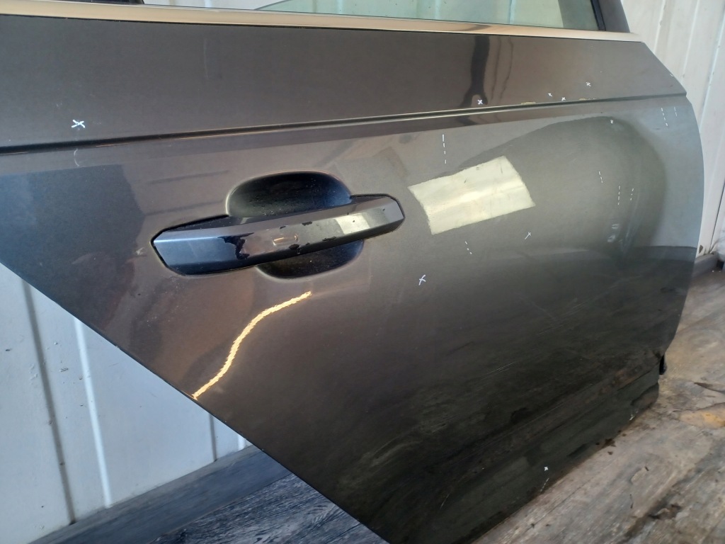 Дверь --- audi a4 b9 седан дорестайлинг  2015-2019 -- задняя правое  -- коплектная Цена