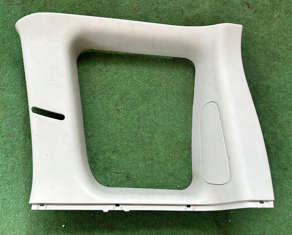 Купити Накладка накладка стійка задні права toyota yaris verso 62470-52010