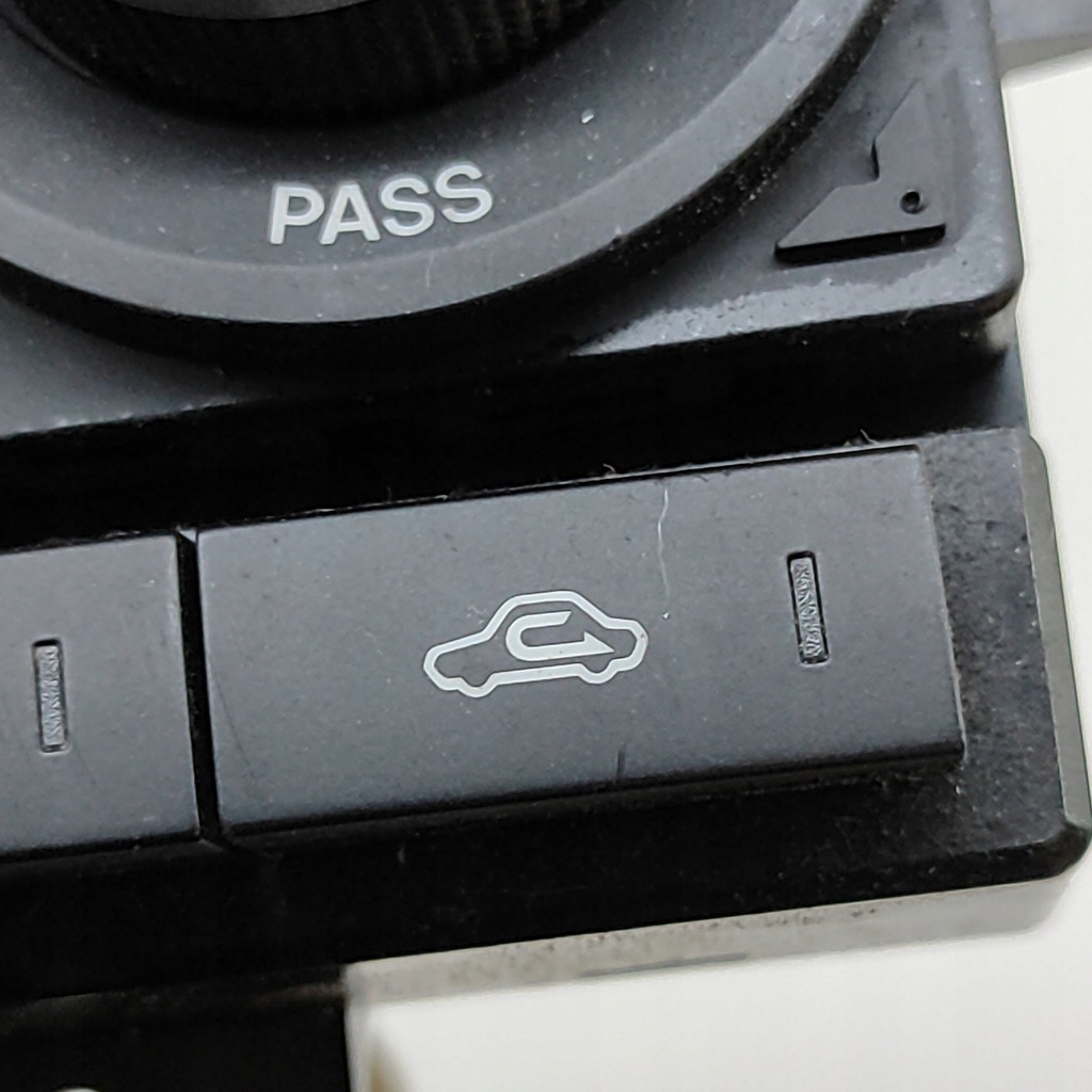 фото №8, Mazda cx-9 2007 переключатель / выключатель обдув вентилятор