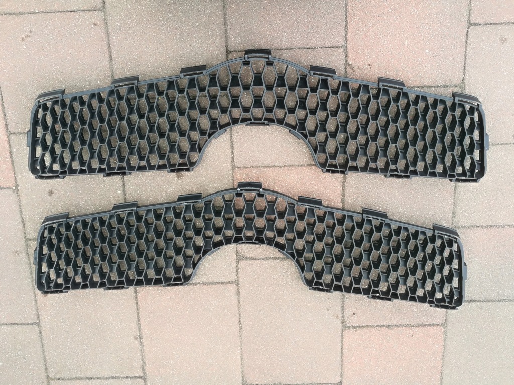 фото №2, Toyota yaris ii 2006-2009--atrapa решётка радиатора оригинал