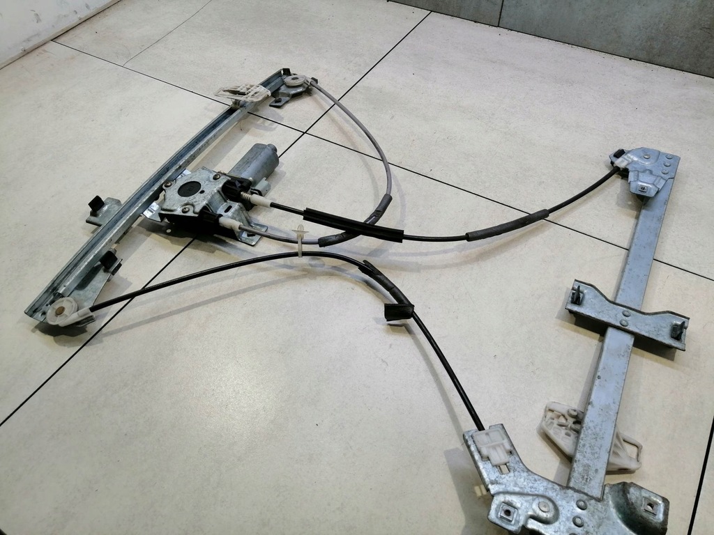 фото №8, Подъемник стекло правый перед berlingo 0130821914