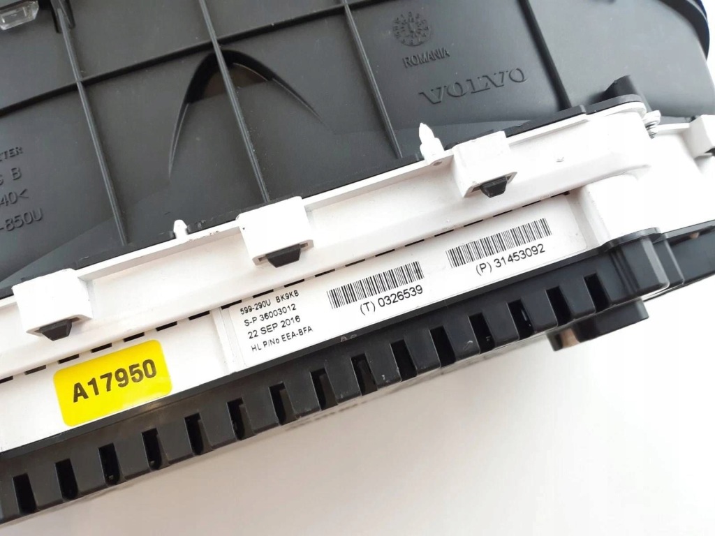 Volvo xc60 панель 31453092 Недорого