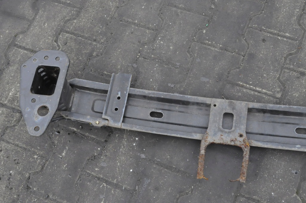 фото №6, Hyundai i20 балка бампера перед