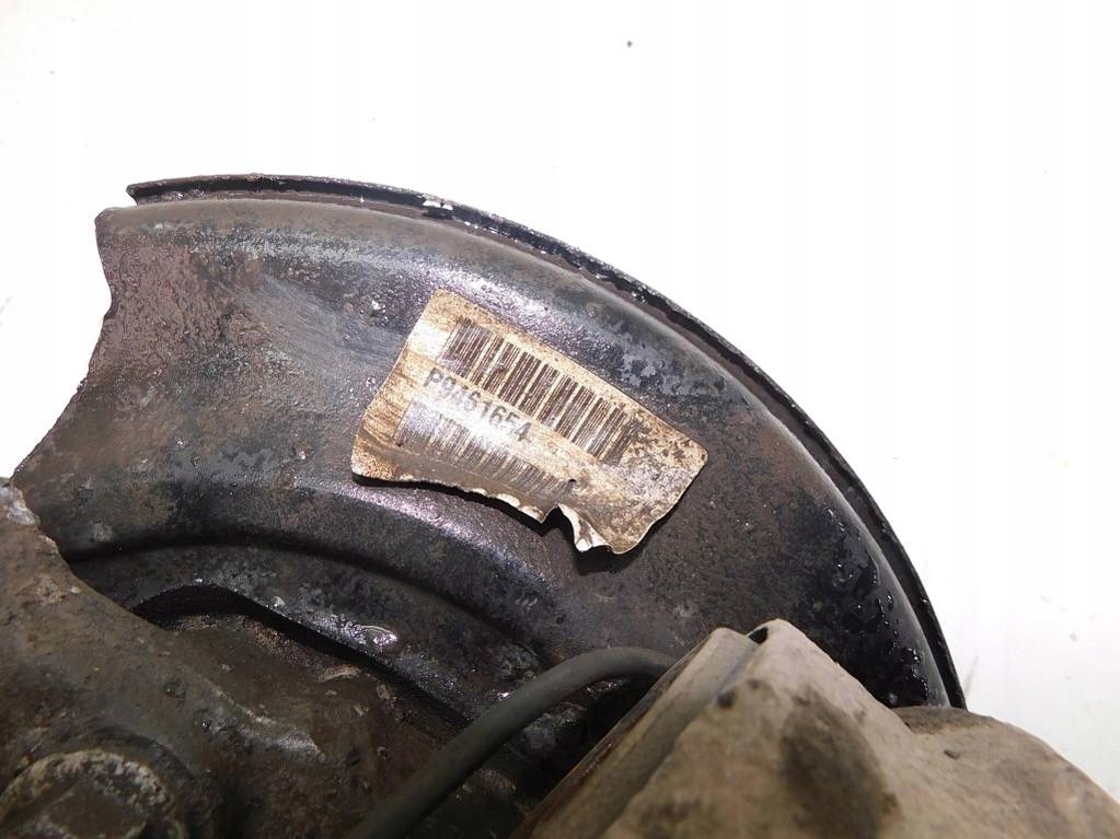 Купить Volvo s80 2.5tdi 1999r поворотный кулак ступица правый задняя