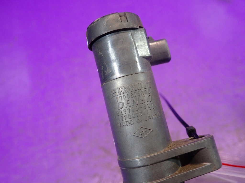 фото №5, Renault thalia i 99-08 1.4 98km катушка зажигания 7700875000 2 pin