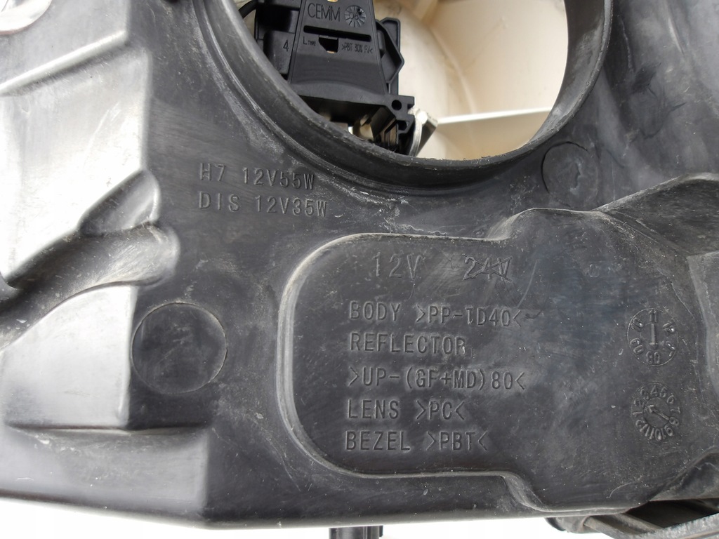 фото №10, Лампа левая правая focus mk2 lift europa