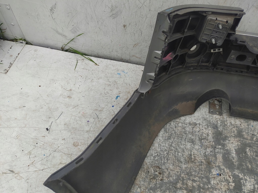 фото №14, Audi a4 b6 kombi бампер задня задній 2 вихлоп