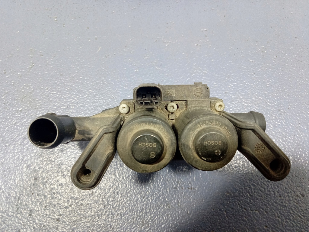 фото №6, Bmw 5 f11 f10 f07 f01 електроклапан обігрівача 9119164