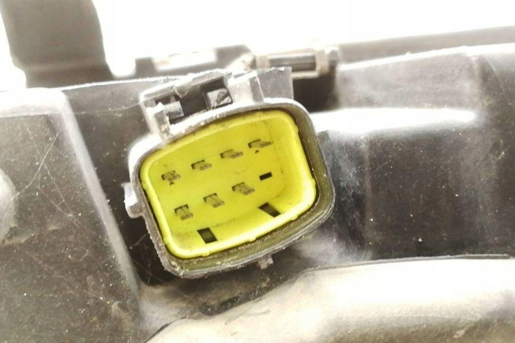 фото №10, Лампа правая передняя chrysler voyager iv rg, rs 04857702ab 3.3l бензиновый