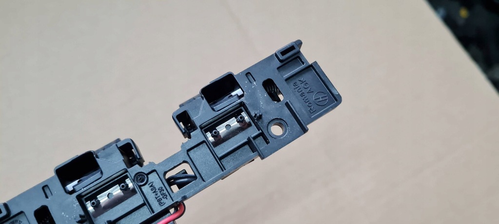 фото №7, Q5 80a sq5 замок крышки багажника микровыключатель 80c959121a