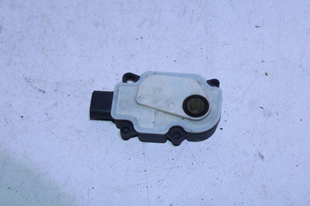 фото №1, Моторчик шторка жалюзі renault kadjar megane iv talisman