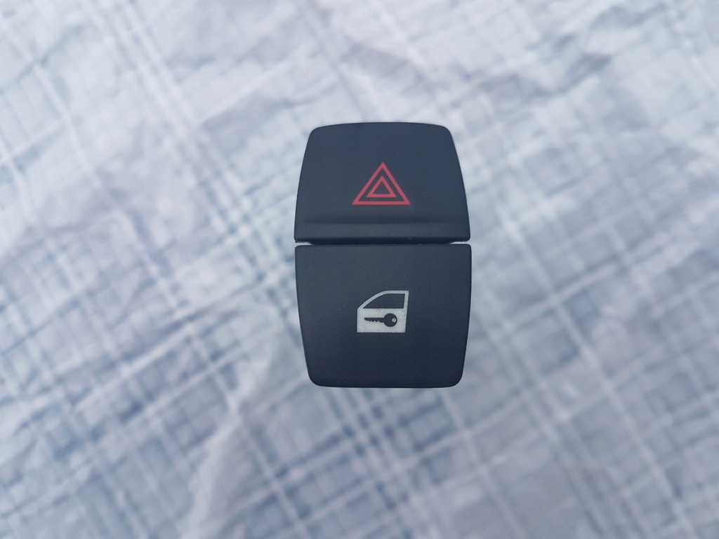 фото №1, Кнопка света аварийный 9231786 bmw seria 3 f30