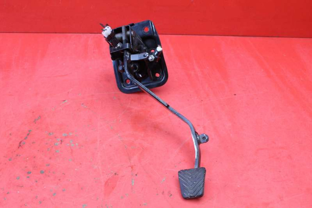 фото №7, Педаль педалі зчеплення гальмо eu mitsubishi asx 1 i 12-16