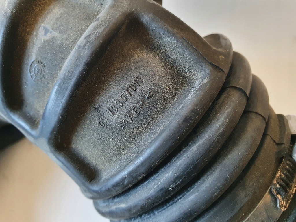 фото №3, Meriva b lift труба шланг воздухозаборник 1.6 cdti 13357019