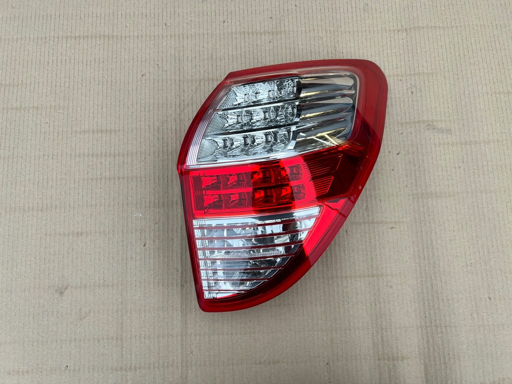 фото №1, Toyota rav 4 rav4 iii 08-09 лампа задня задня права