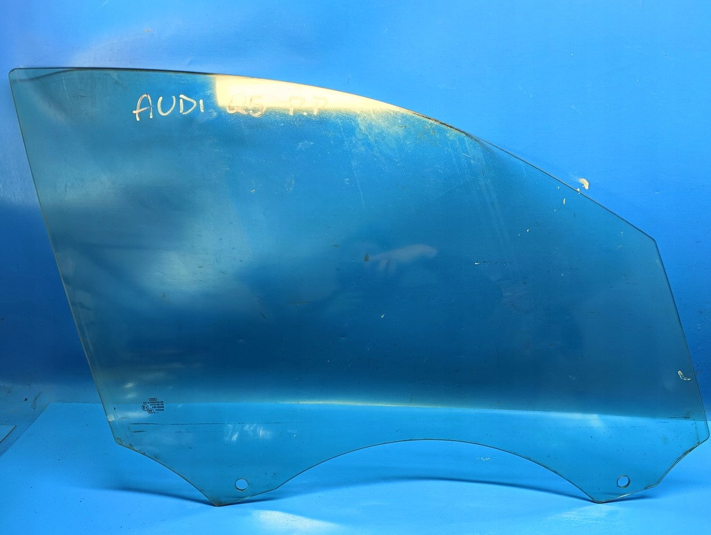 фото №1, Стекло дверь правый перед audi q5 09r.