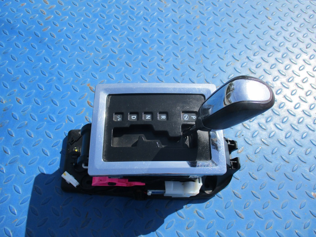 фото №1, Вибірник домкрат journey автоматична коробка передач 2.0 crd 09r