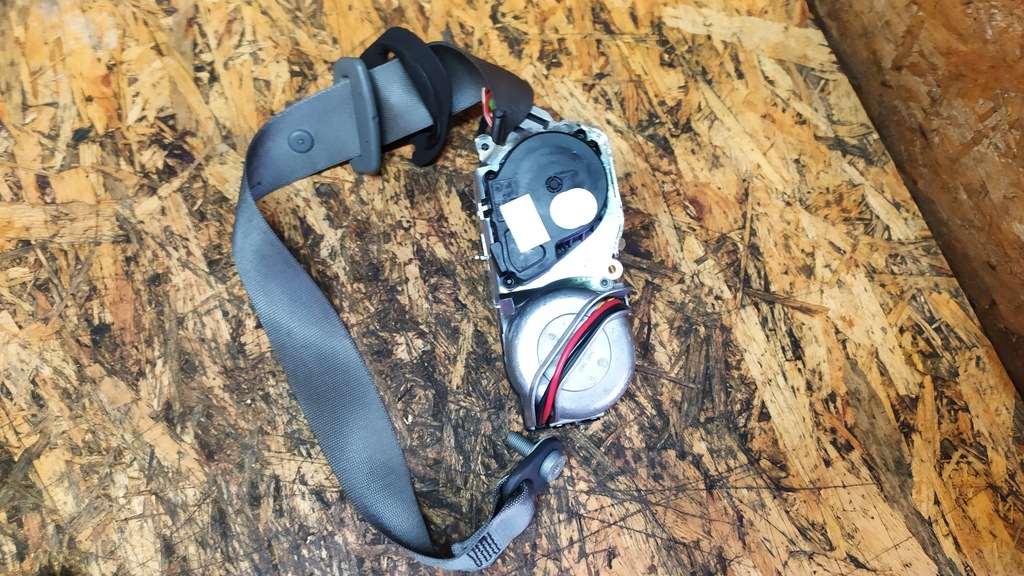 фото №5, Mercedes w221 pas безопасности правый перед