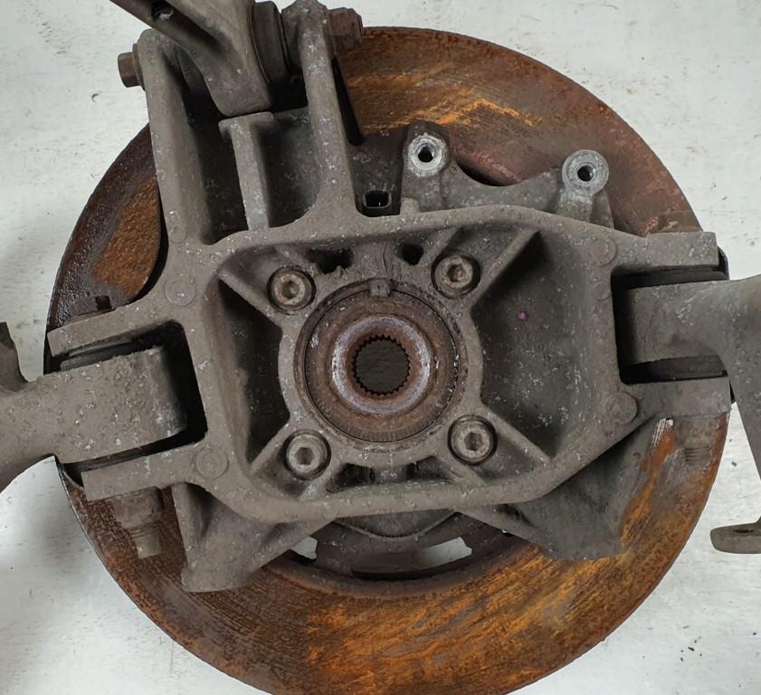 фото №5, Ступица поворотный кулак рычаг левый задняя aston rapide 6.0