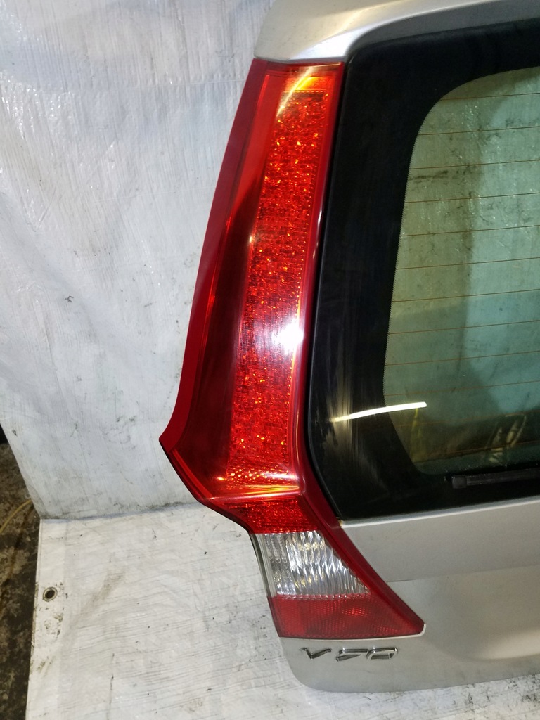 фото №7, Крышка багажника багажника задняя volvo v70 iii kod 426-26