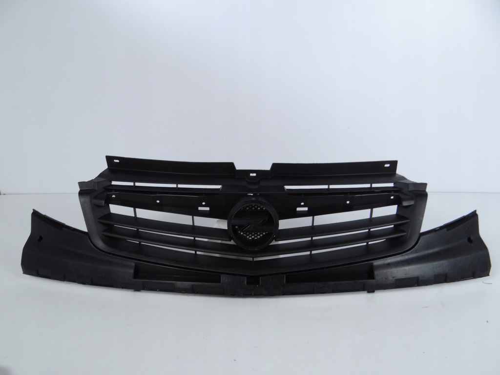 фото №1, Opel vivaro 06-14 lift решітка радіатора решітка радіатора 623100249r