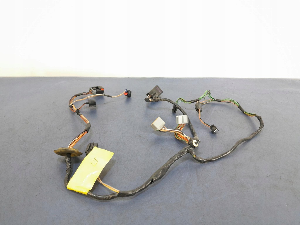 фото №1, Town country v жгут дверь задняя левая p04869139af