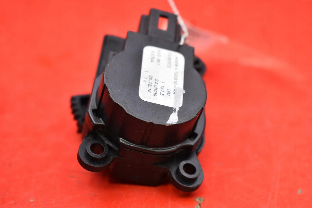 Моторчик отопителя av6n-19e616-aa ford c-max mk2 2.0 hybrid 188 km 15-19 в Украине