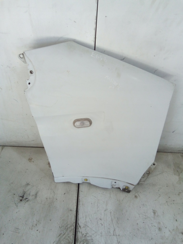 фото №1, E643 крила правий перед master 2 білий