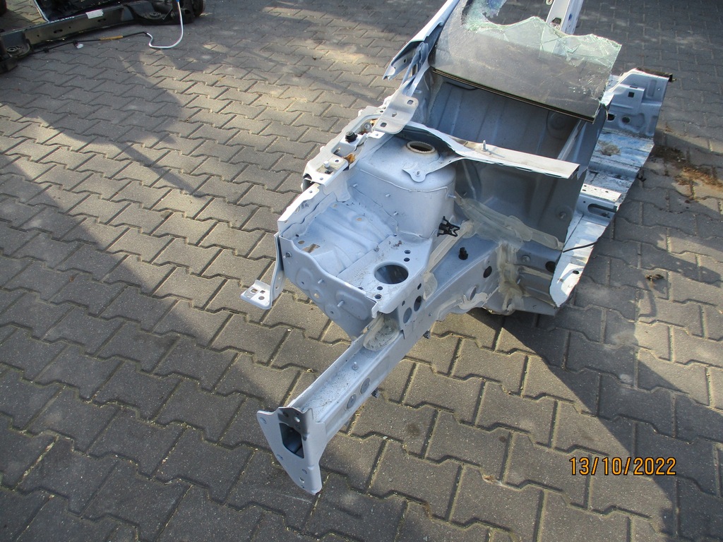 фото №3, Renault clio v hb поріг правий блок двигуна