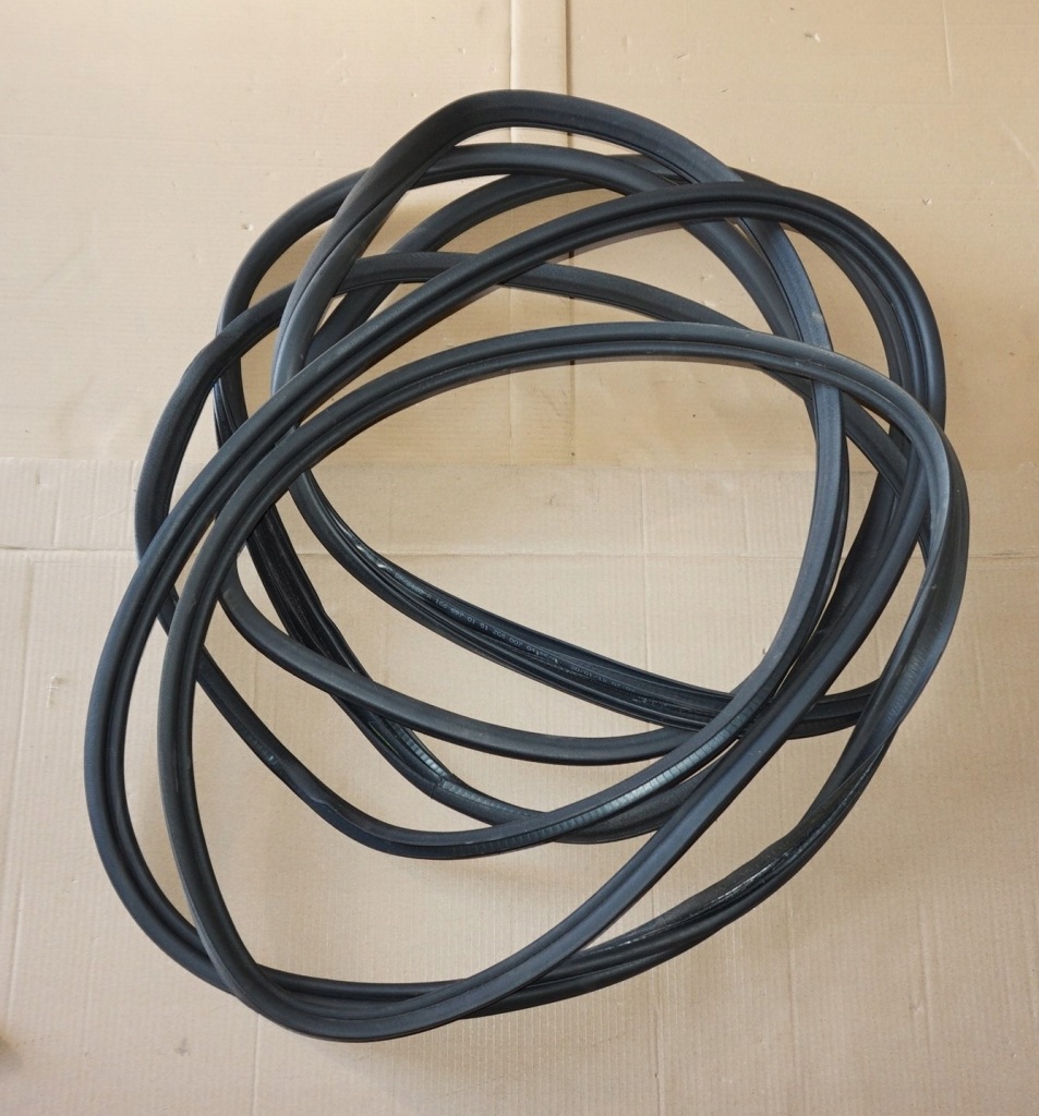 Купить Прокладка дверь кузов mercedes ml gle w166 amg63