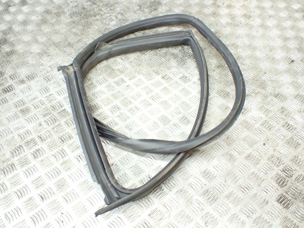 фото №11, Прокладка двері maserati quattroporte 13-