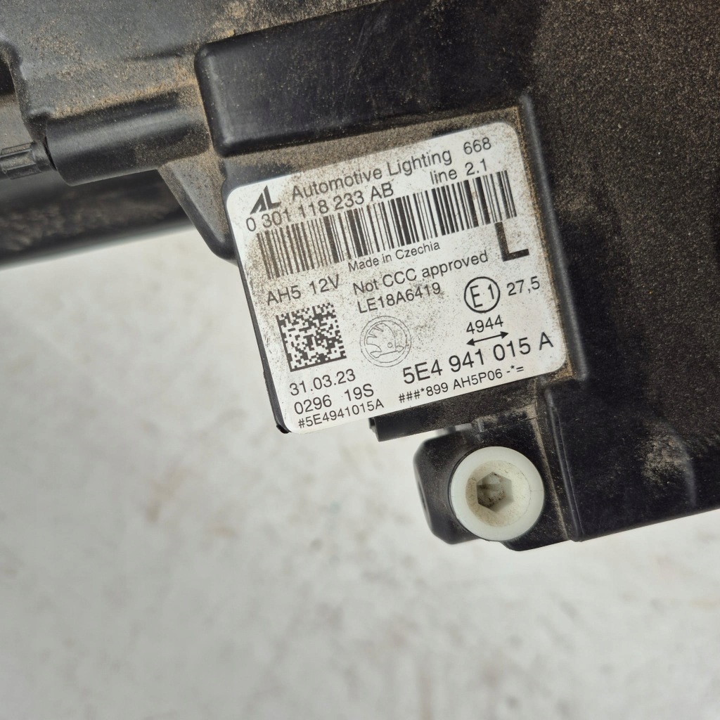 Skoda octavia iv 4 5e4 full led фара левая перед передняя 5e4941015a Цена