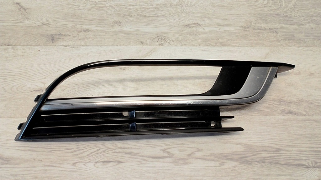 фото №1, Volkswagen оригінальний номер 3c8854662 решітка бампера решітка радіатора