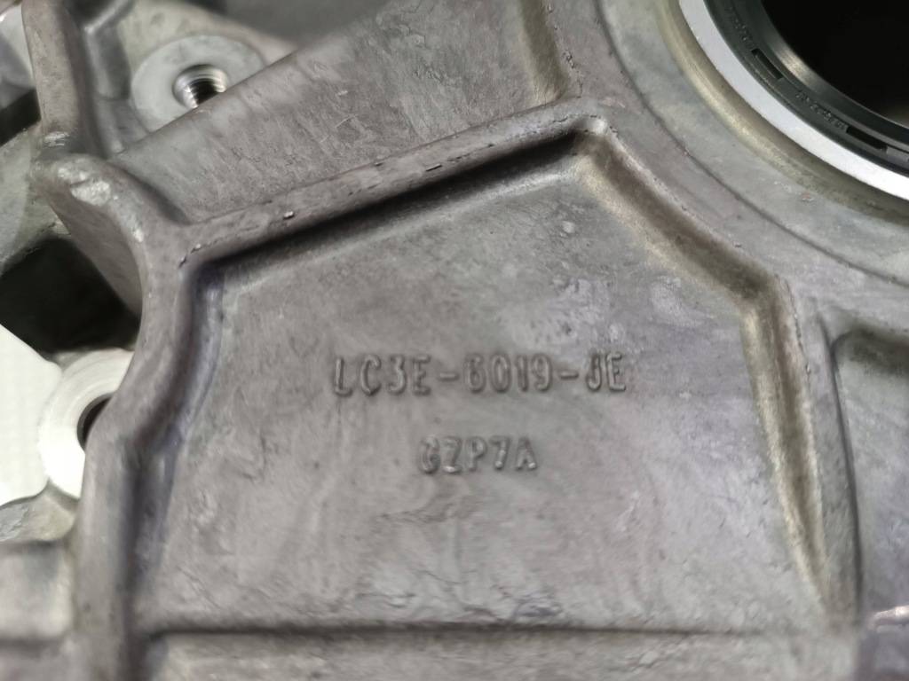 Корпус розподільного валу ford f250 f-250 7.3 godzilla 2020- Недорого