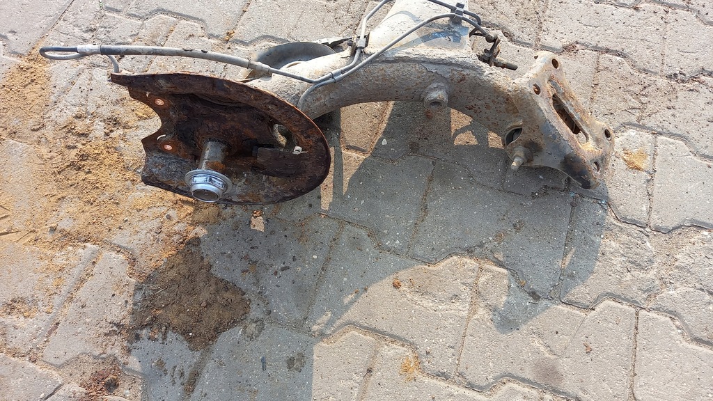 фото №6, Балка подвеска задняя citroen c4 1.6hdi 07r