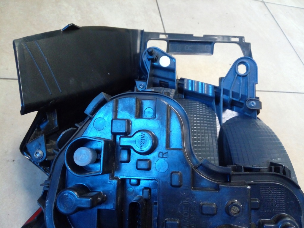 фото №10, Лампа bmw 1 f20 f21 задняя правый w крыло 63217241542 oryg.