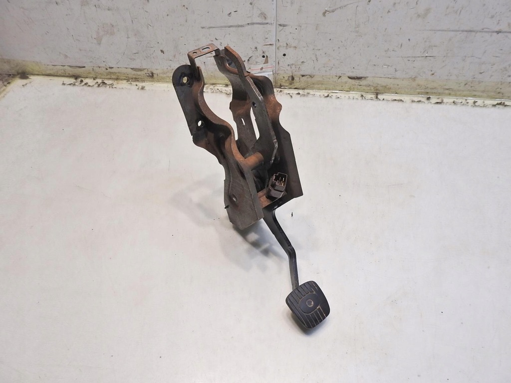 фото №8, Педаль гальма nissan nv200 1.5 dci 244x21