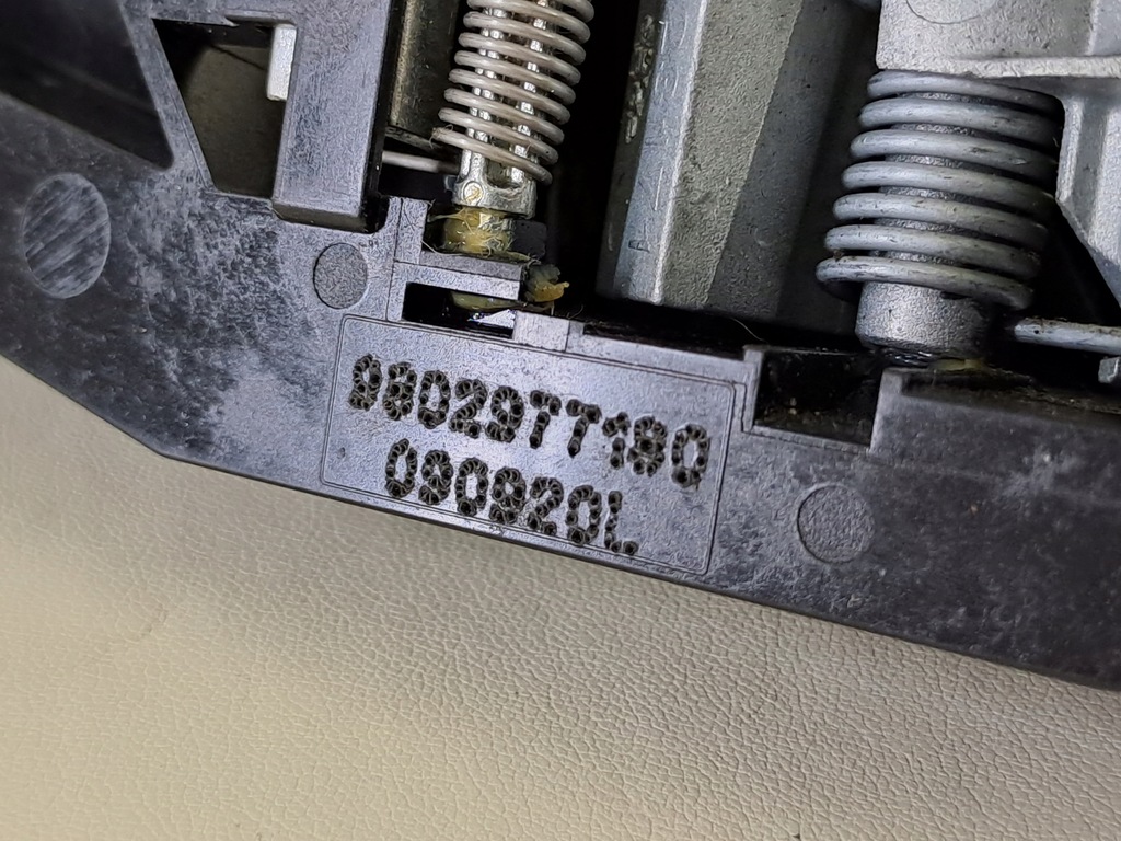 фото №9, Peugeot rifter 20r кронштейн кронштейн ручка двері правий перед