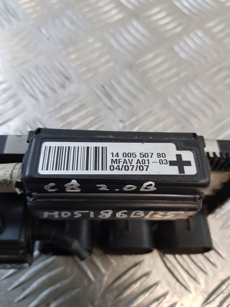 фото №8, Коробка предохранителей предохранитель аккумулятор 1400550780 citroen c8 2.0b