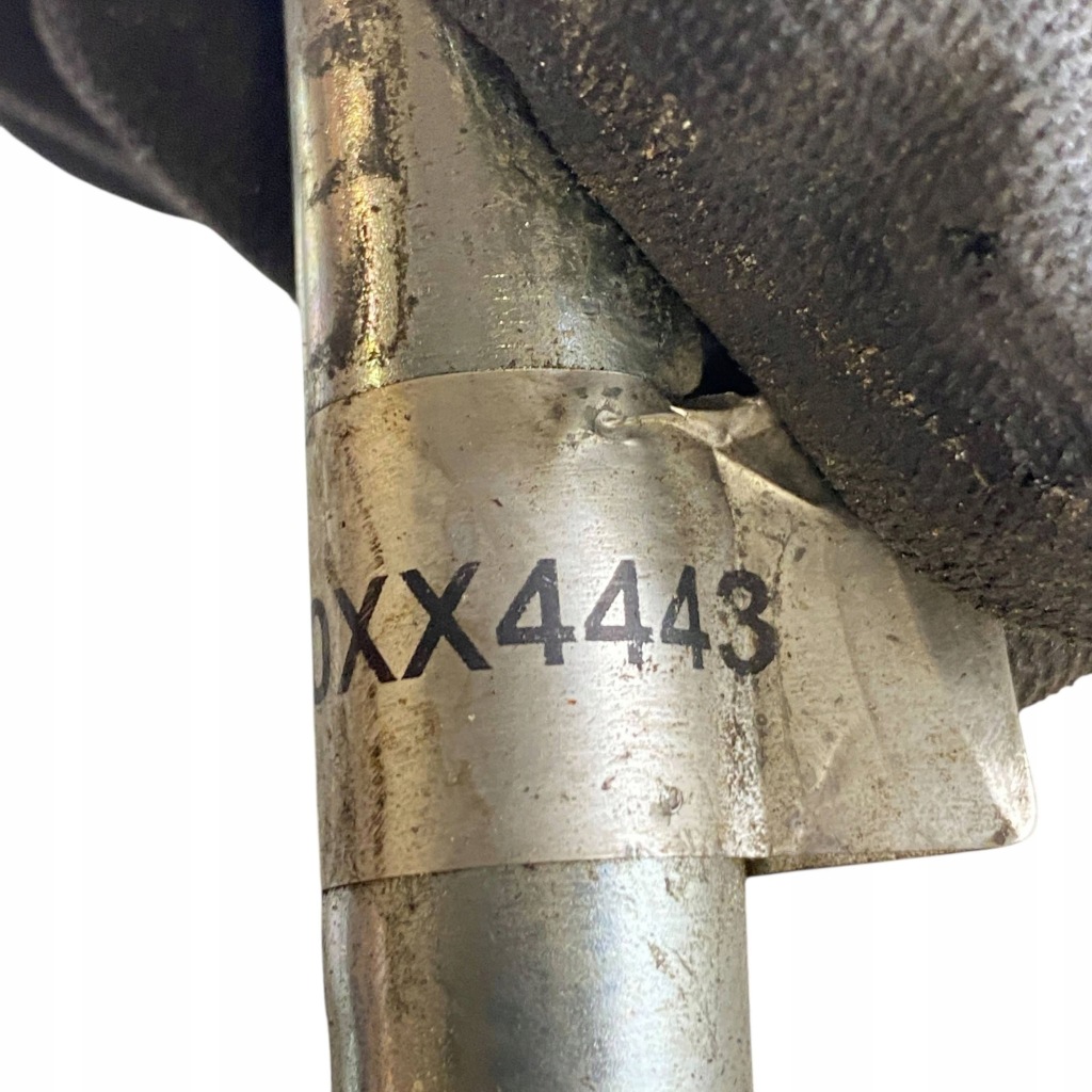 Купить Maserati ghibli 2014 шланг / пабтрубок  радиатора