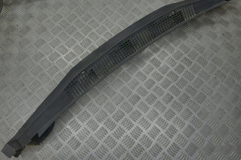 фото №12, Решітка радіатора subaru legacy iii be pptd10 2.5l бензиновий 115kw 2001