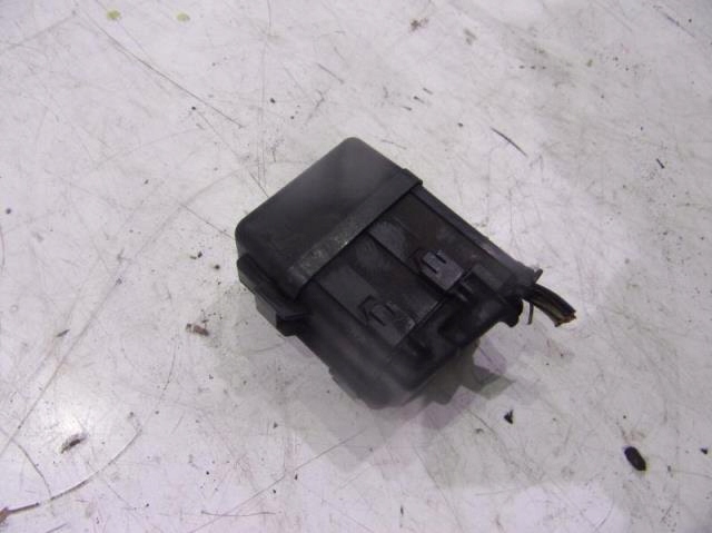 Купить Коробка предохранителей toyota avensis t27 2.0 d4d