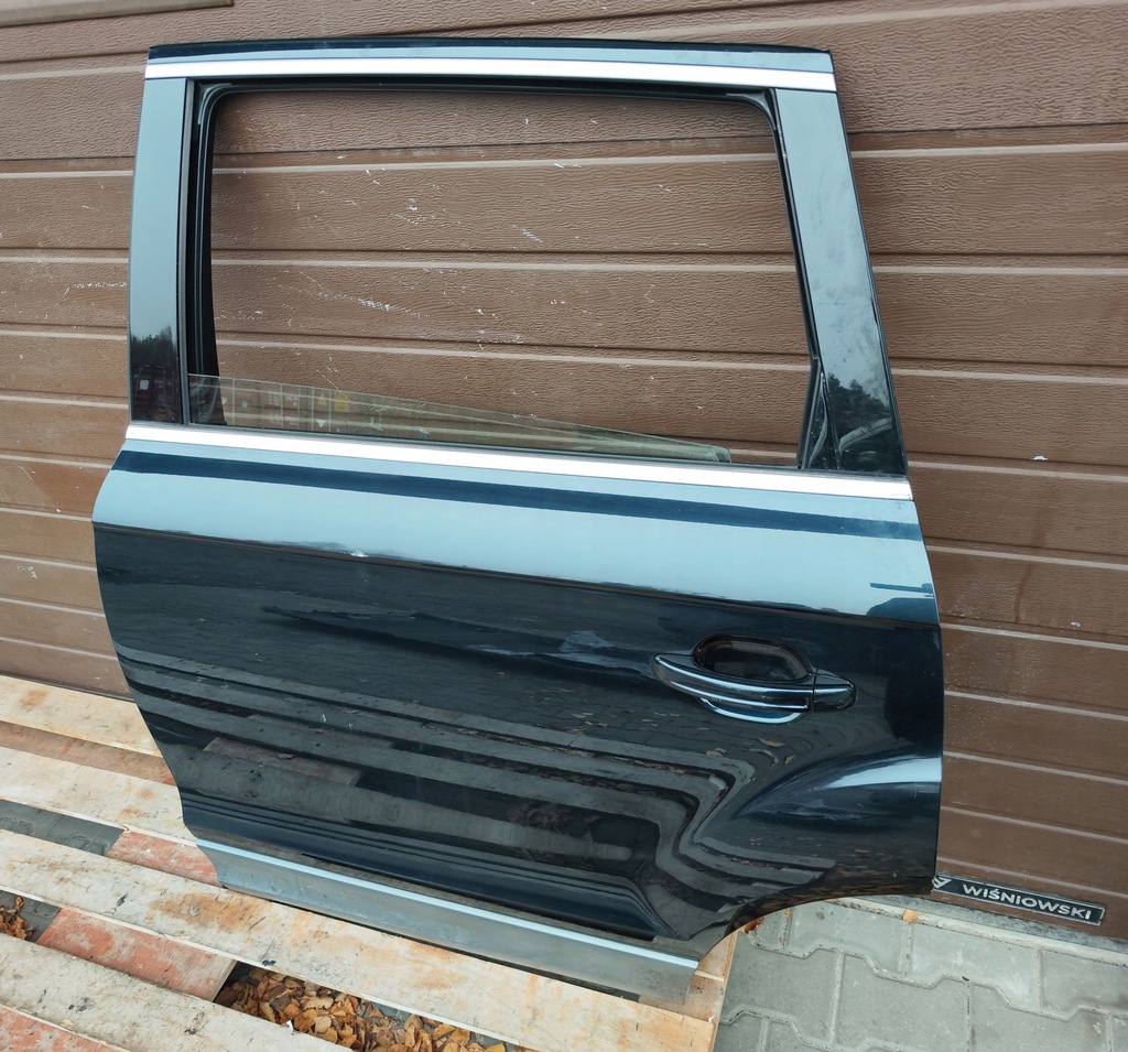 фото №1, Дверь левая задняя задние audi q7 4l lz5q