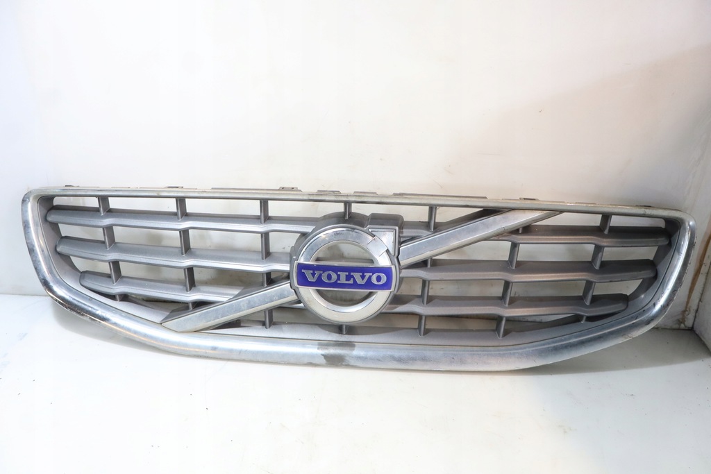 фото №1, Решётка радиатора решётка радиатора volvo v60 i