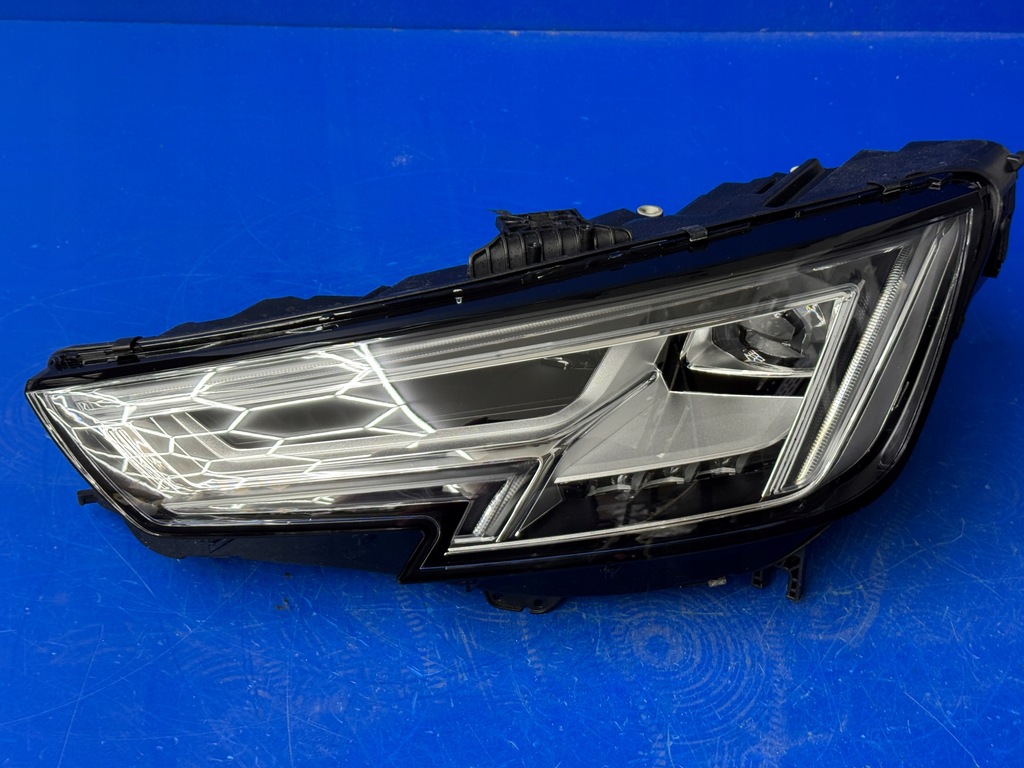 фото №1, Левый full led audi a4 b9 przed lift europa bdb